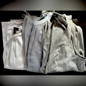 3 tops Express, Banana Republic and White House Black Market